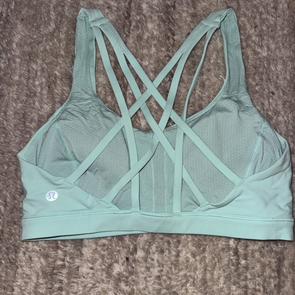 Lululemon Women's Blue and Green Bra - Picture 2 of 4